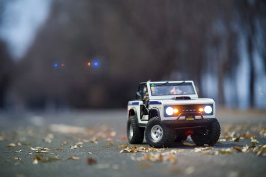 Poznejte Realistický Výkon Benzínových RC Modelů: Výhody a Nevýhody